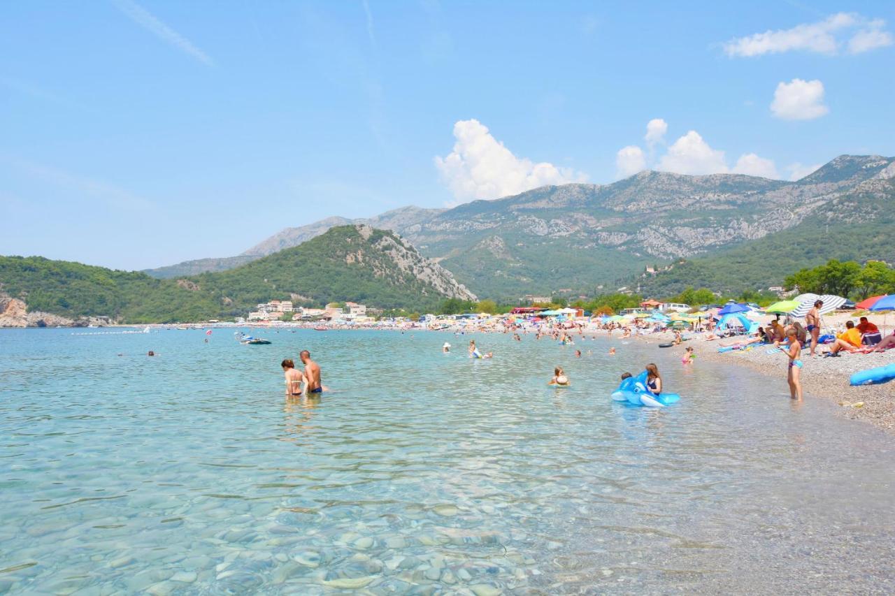 Apartments Siljak Petrovac Eksteriør bilde