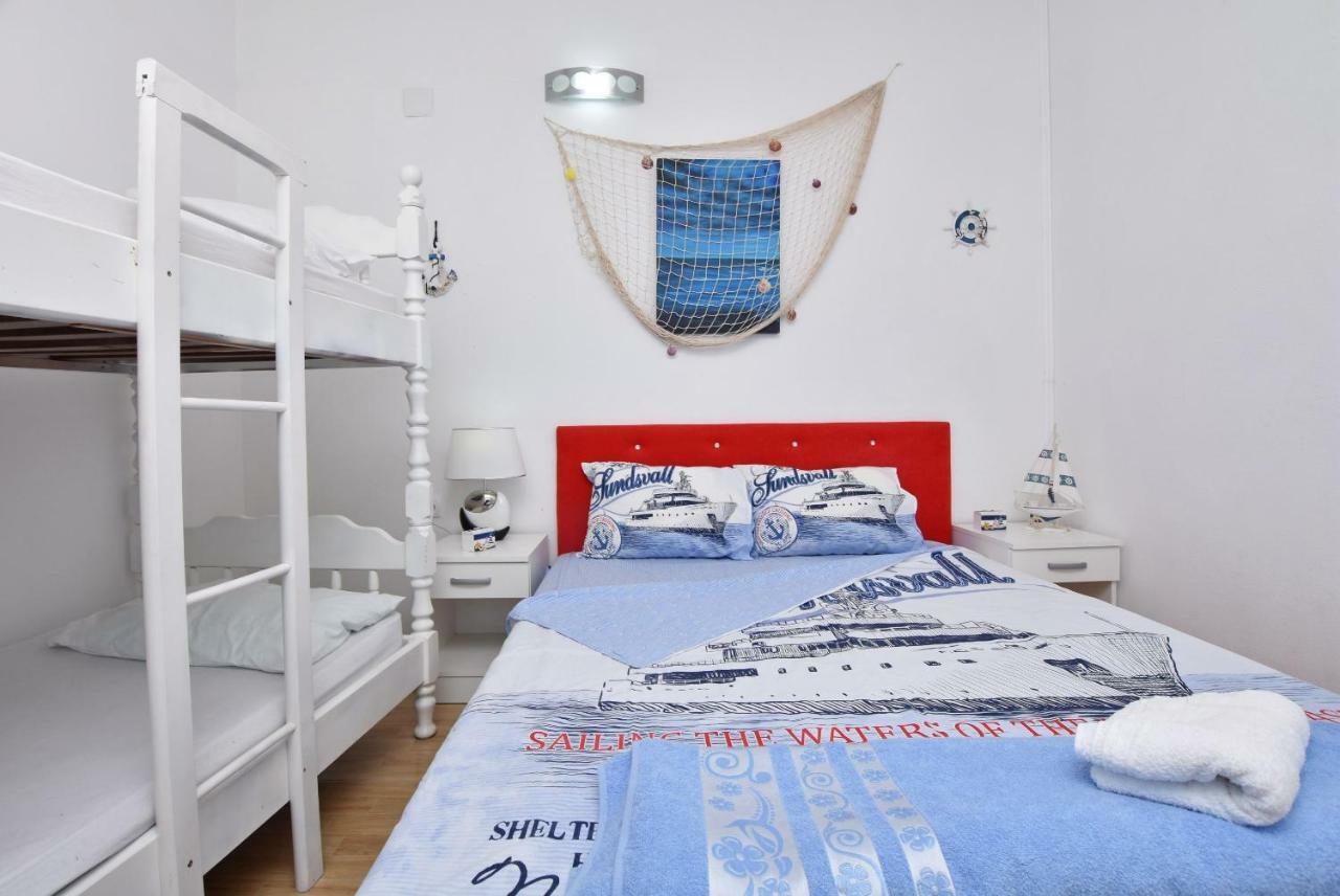 Apartments Siljak Petrovac Eksteriør bilde