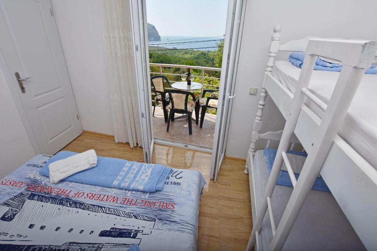 Apartments Siljak Petrovac Eksteriør bilde